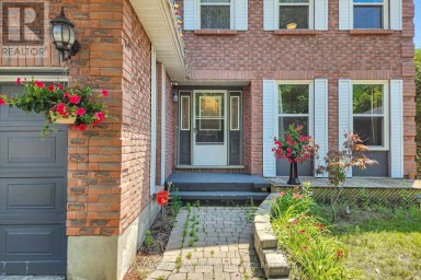 879 PEGGOTY CIRCLE Oshawa (Eastdale) Ontario photo 2