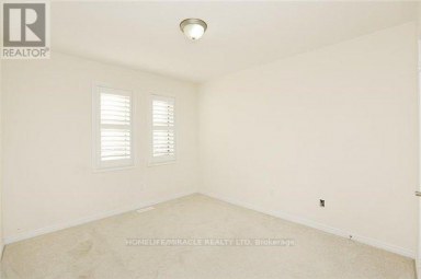 8 ARROWSTONE COURT Brampton (Sandringham-Wellington) Ontario photo 15
