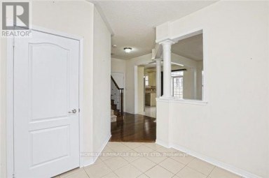 8 ARROWSTONE COURT Brampton (Sandringham-Wellington) Ontario photo 5