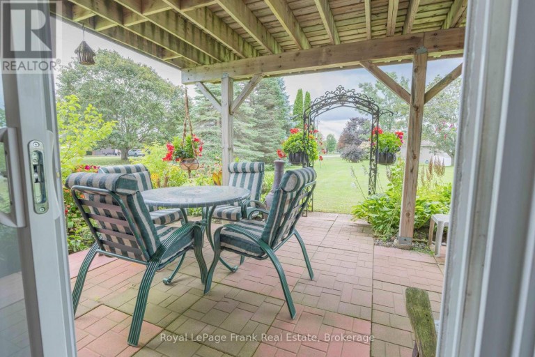 378 OLD SURREY LANE, Kawartha Lakes (Bobcaygeon), Ontario, K0M1A0