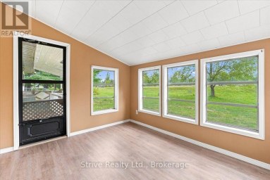 16537 HWY 62 Madoc Ontario photo 10