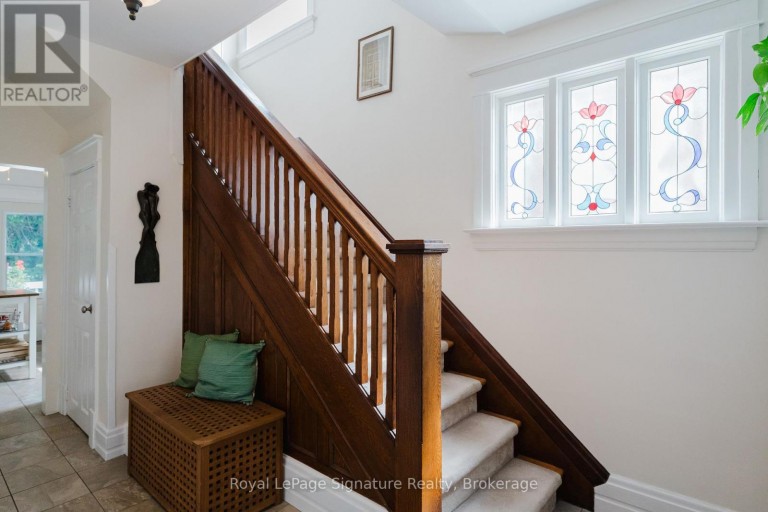 76 TROWBRIDGE STREET W, Meaford, Ontario, N4L1G3