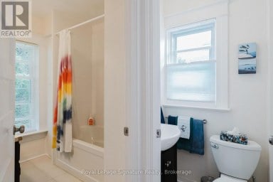 76 TROWBRIDGE STREET W Meaford Ontario photo 17