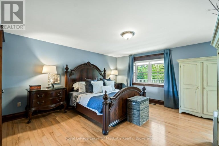 1039 ZISKA ROAD, Bracebridge (Monck (Bracebridge)), Ontario, P1L1W8