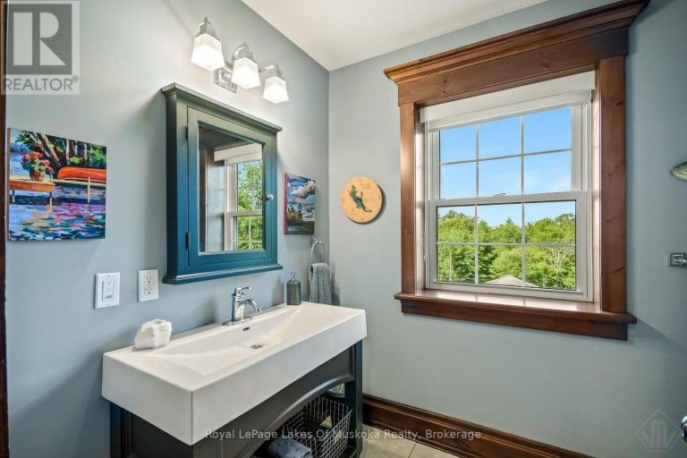 1039 ZISKA ROAD, Bracebridge (Monck (Bracebridge)), Ontario, P1L1W8