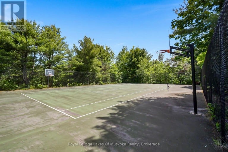 1039 ZISKA ROAD, Bracebridge (Monck (Bracebridge)), Ontario, P1L1W8