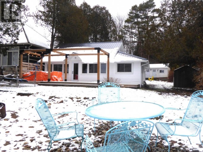 121 KIOWANA BEACH ROAD, Meaford, Ontario, N4L1W5