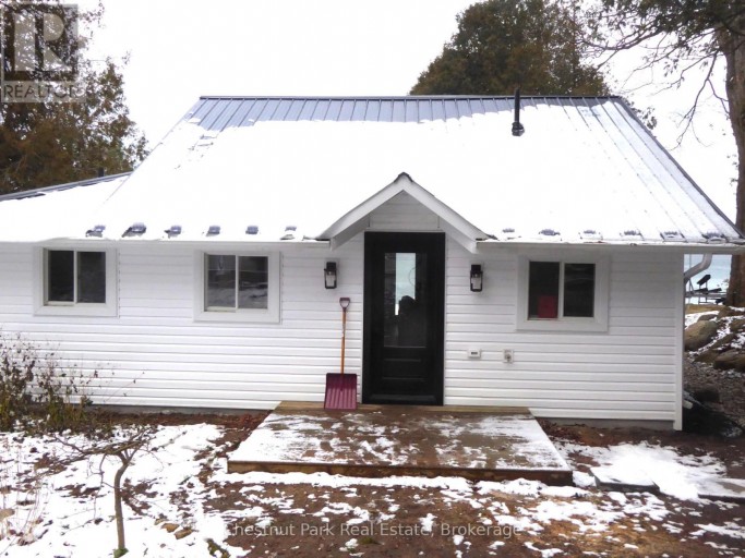 121 KIOWANA BEACH ROAD, Meaford, Ontario, N4L1W5
