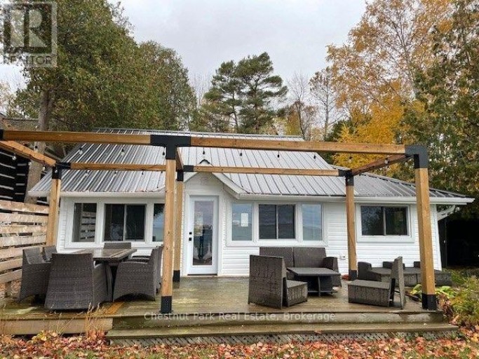 121 KIOWANA BEACH ROAD, Meaford, Ontario, N4L1W5