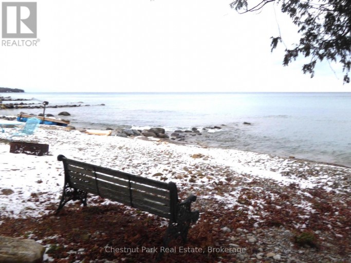 121 KIOWANA BEACH ROAD, Meaford, Ontario, N4L1W5
