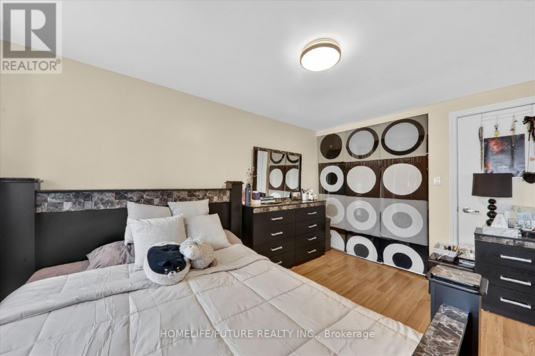 70 - 38 JOHN CABOT WAY, Toronto (Glenfield-Jane Heights), Ontario, M3N2T7