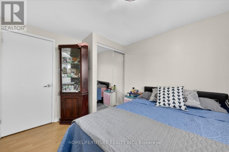 70 - 38 JOHN CABOT WAY, Toronto (Glenfield-Jane Heights), Ontario, M3N2T7