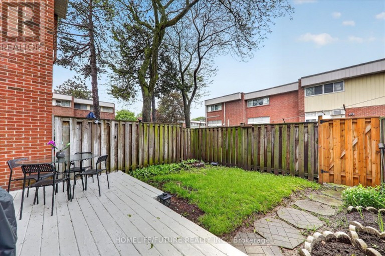 70 - 38 JOHN CABOT WAY, Toronto (Glenfield-Jane Heights), Ontario, M3N2T7