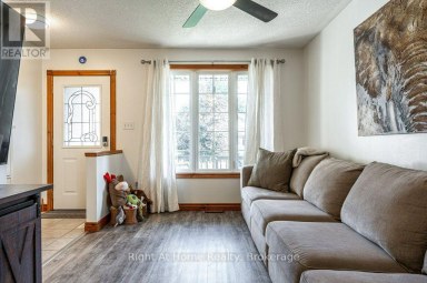 301 NORMAN STREET Stratford Ontario photo 17