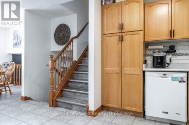 301 NORMAN STREET Stratford Ontario photo 21