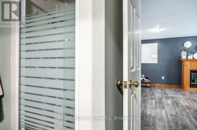 301 NORMAN STREET Stratford Ontario photo 28