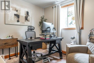 301 NORMAN STREET Stratford Ontario photo 45