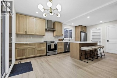 2416 14 Avenue NW Calgary Alberta photo 10