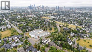 2416 14 Avenue NW Calgary Alberta photo 47
