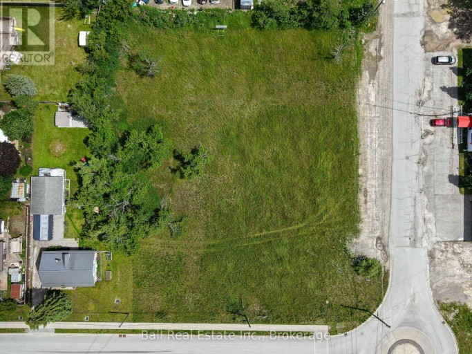 16 VETERANS WAY, Kawartha Lakes (Fenelon Falls), Ontario, K0M1N0