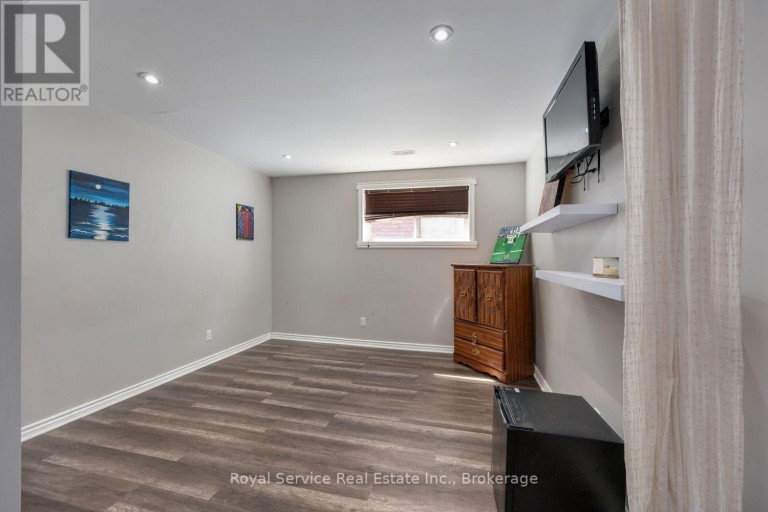 2690 FOXMEADOW ROAD, Peterborough (Ashburnham Ward 4), Ontario, K9L0A8