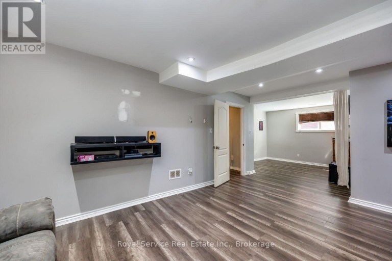 2690 FOXMEADOW ROAD, Peterborough (Ashburnham Ward 4), Ontario, K9L0A8
