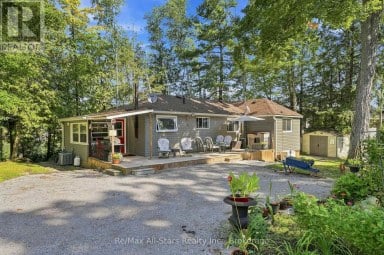 1561 CRYSTAL LAKE Trent Lakes Ontario photo 40