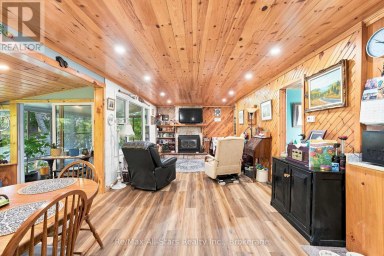 1561 CRYSTAL LAKE Trent Lakes Ontario photo 9