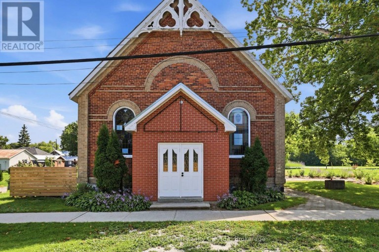 C - 22 MELVILLE STREET, Clearview (Nottawa), Ontario, L0M1P0