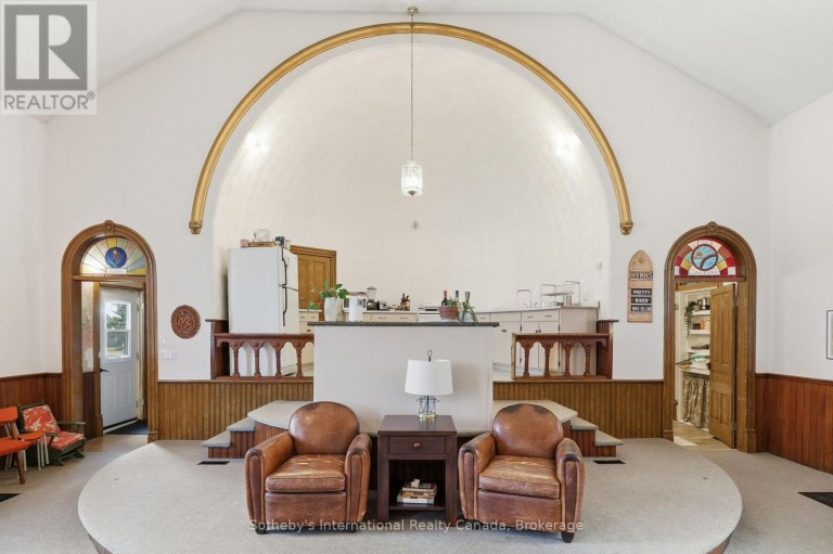 C - 22 MELVILLE STREET, Clearview (Nottawa), Ontario, L0M1P0