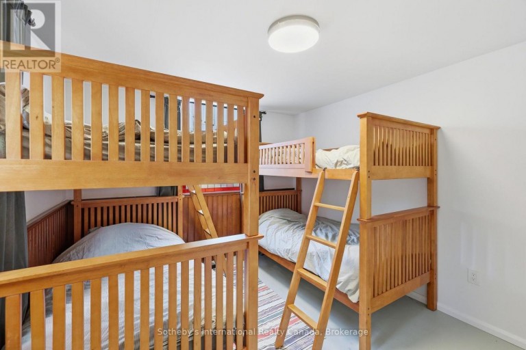C - 22 MELVILLE STREET, Clearview (Nottawa), Ontario, L0M1P0