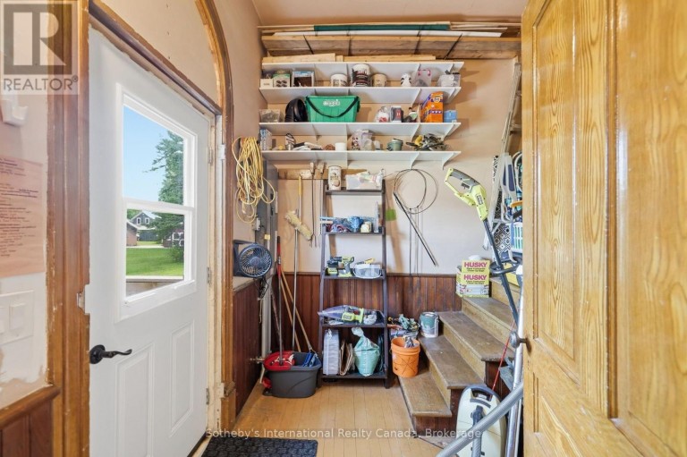 C - 22 MELVILLE STREET, Clearview (Nottawa), Ontario, L0M1P0