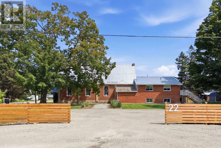 C - 22 MELVILLE STREET, Clearview (Nottawa), Ontario, L0M1P0