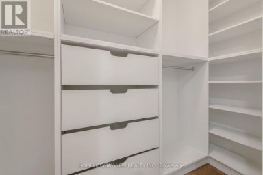 108 - 15 MCMURRICH STREET Toronto (Annex) Ontario photo 27