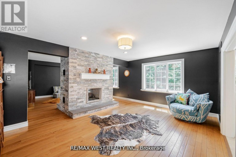 7 STEWART CRESCENT, Essa (Thornton), Ontario, L0L2N0