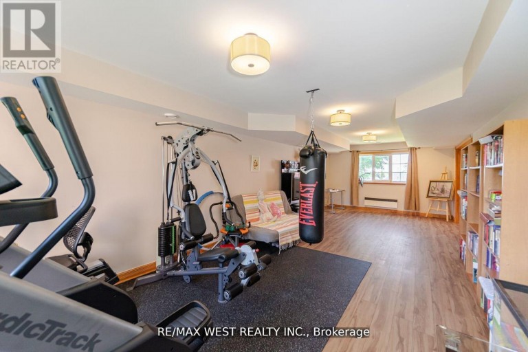 7 STEWART CRESCENT, Essa (Thornton), Ontario, L0L2N0