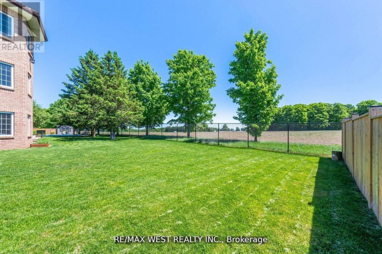 7 STEWART CRESCENT, Essa (Thornton), Ontario, L0L2N0