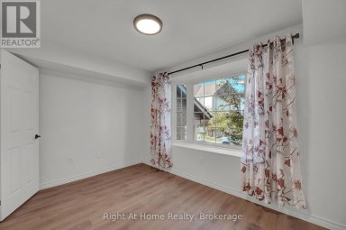 2 - 36 PETRA WAY Whitby (Pringle Creek) Ontario photo 22