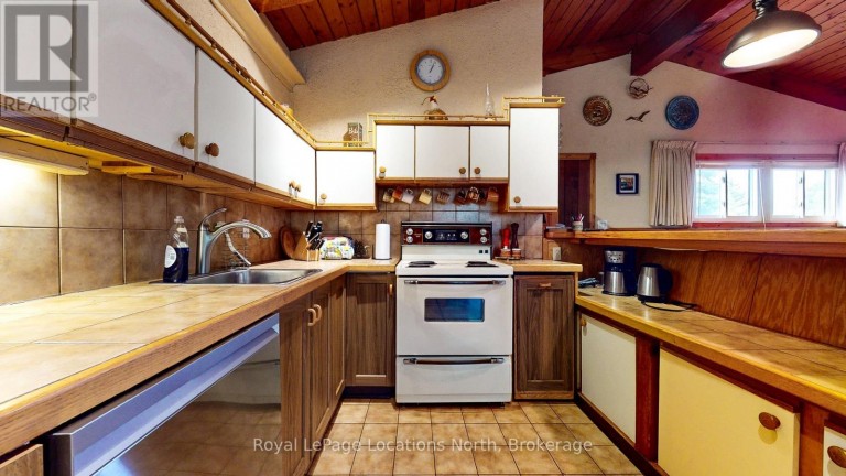 118 CAMPBELL CRESCENT, Blue Mountains, Ontario, L9Y0P9