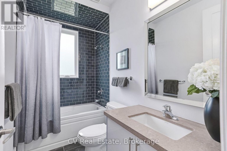 113 TEKIAH ROAD, Blue Mountains, Ontario, N0H1J0