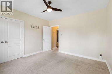 1741 24 Street SW Calgary Alberta photo 16