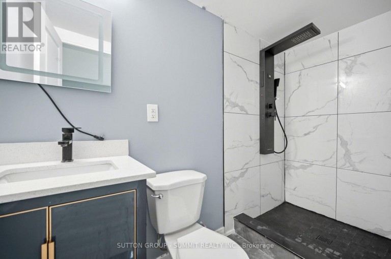 11 MAPLE STREET, Oshawa (Central), Ontario, L1H2L6