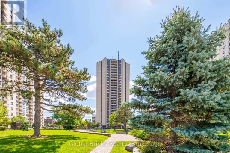 1904 - 380 DIXON ROAD, Toronto (Kingsview Village-The Westway), Ontario, M9R1T3