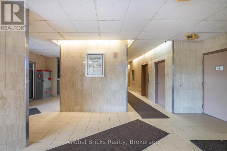 1904 - 380 DIXON ROAD, Toronto (Kingsview Village-The Westway), Ontario, M9R1T3