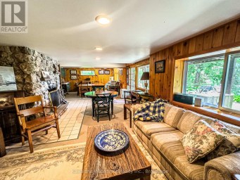 25 GOVERNMENT DOCK ROAD Kawartha Lakes (Laxton/Digby/Longford) Ontario photo 19