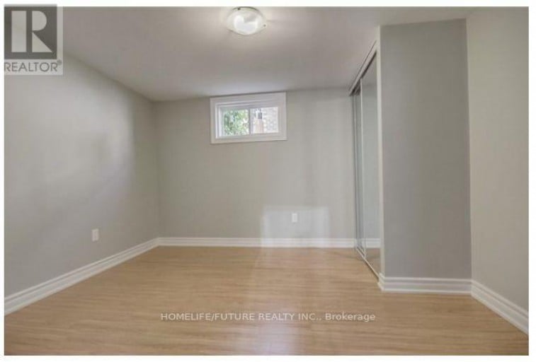 334 WILSON ROAD S, Oshawa (O'Neill), Ontario, L1H6C5
