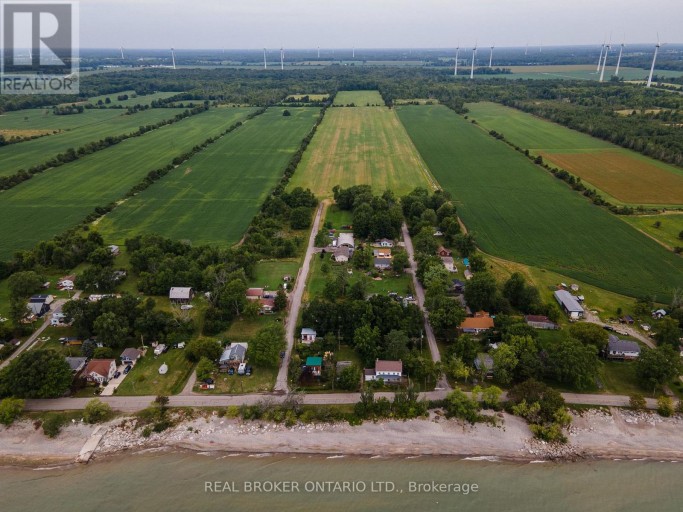 12 CANADA ROAD, Haldimand (Dunnville), Ontario, N0A1K0