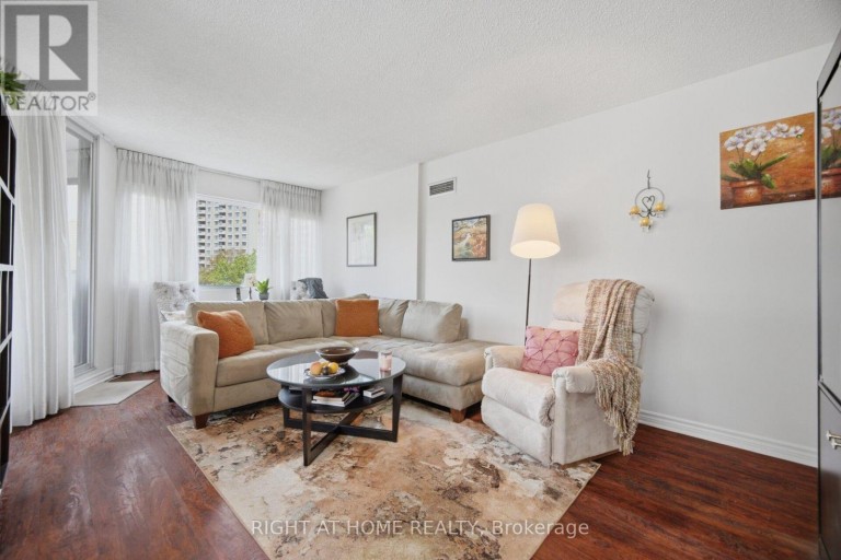 301 - 1580 MISSISSAUGA VALLEY BOULEVARD, Mississauga (Mississauga Valleys), Ontario, L5A3T8