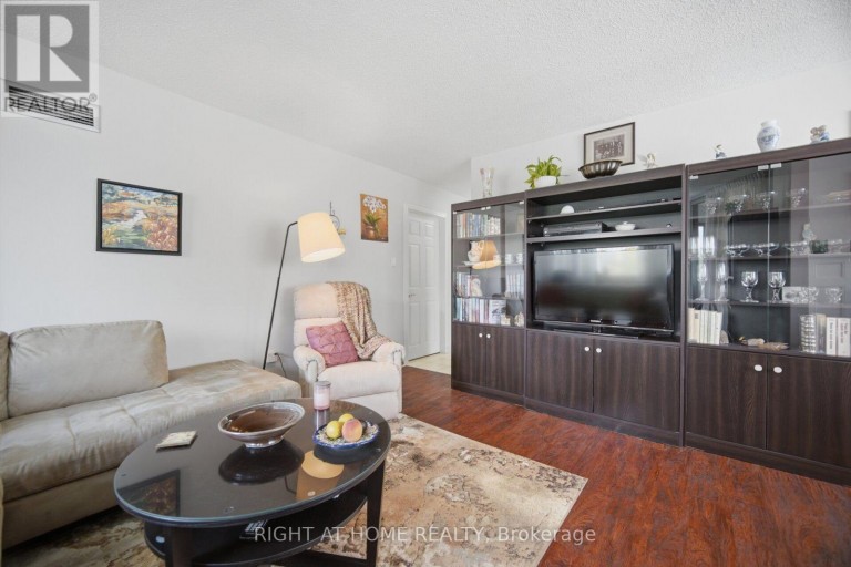 301 - 1580 MISSISSAUGA VALLEY BOULEVARD, Mississauga (Mississauga Valleys), Ontario, L5A3T8