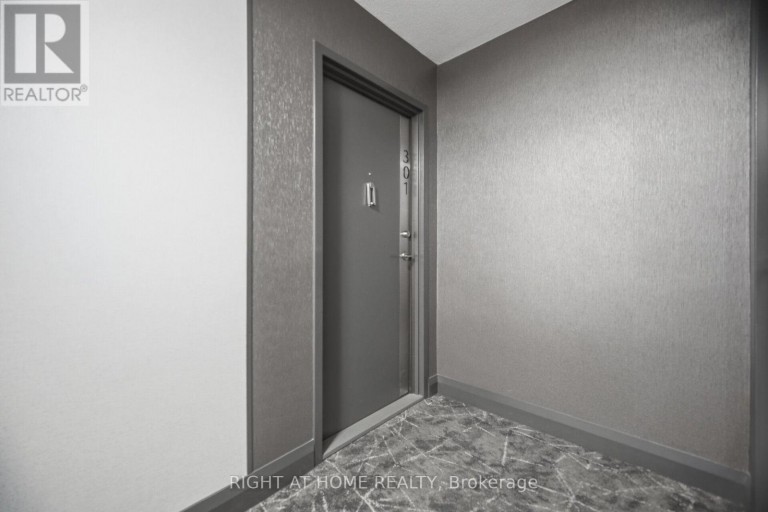 301 - 1580 MISSISSAUGA VALLEY BOULEVARD, Mississauga (Mississauga Valleys), Ontario, L5A3T8